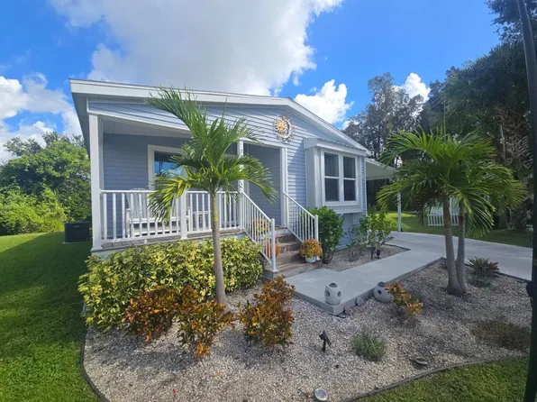 7000 20th St #784, Vero Beach, FL 32966