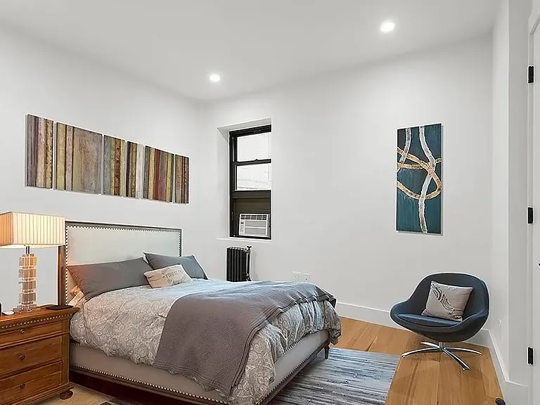 144 E 24th St #6B — Photo 4