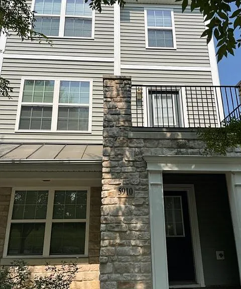 5910 Passage Creek Dr — Photo 16