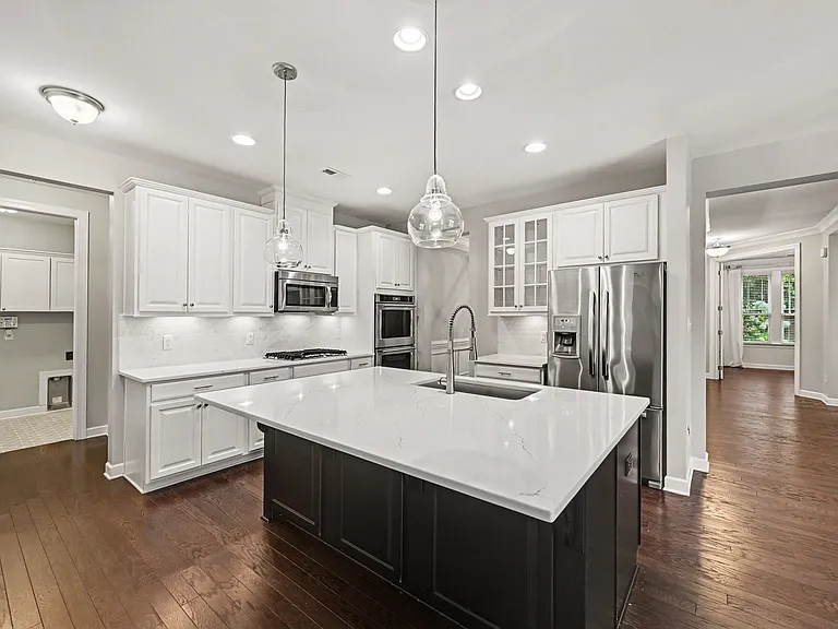 14131 Old Vermillion Dr — Photo 10