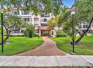 1681 NW 70th Ave APT 210, Plantation, FL 33313
