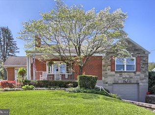 5117 Sunset Dr, Harrisburg, PA 17112