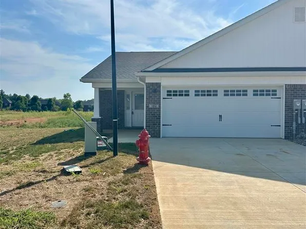 122 Webster Ridge Ct, Vine Grove, KY 40175