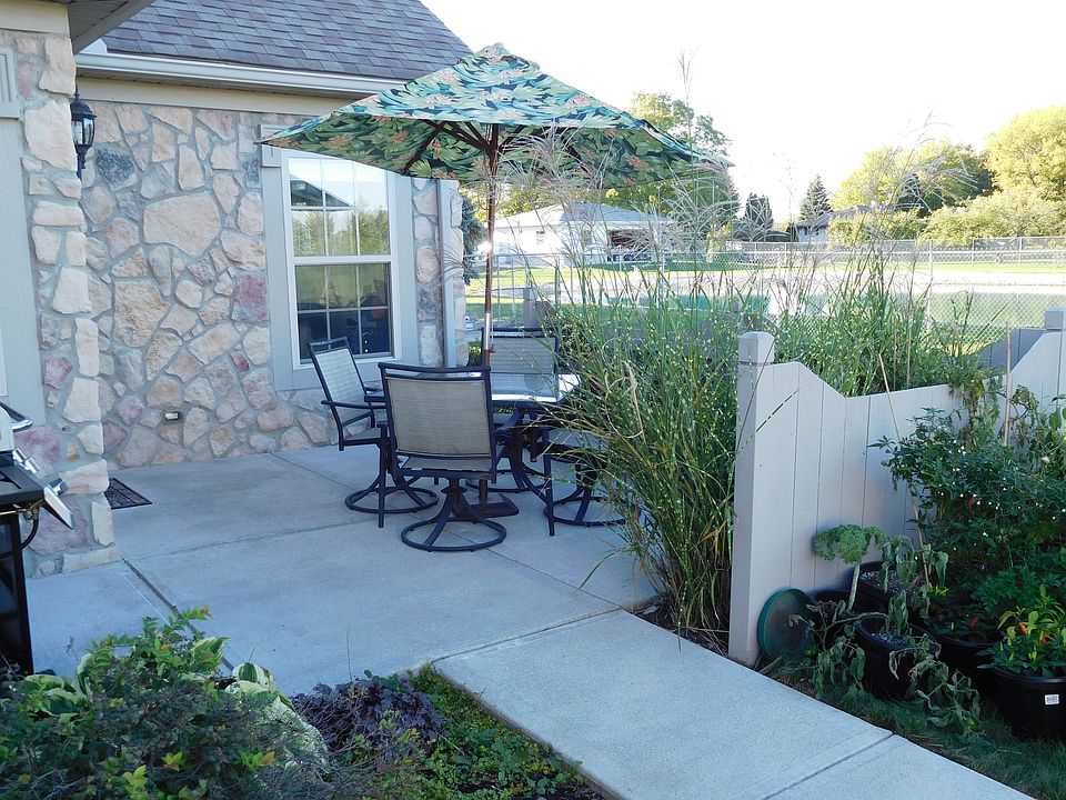 Perfect Summer Patio & BBQ