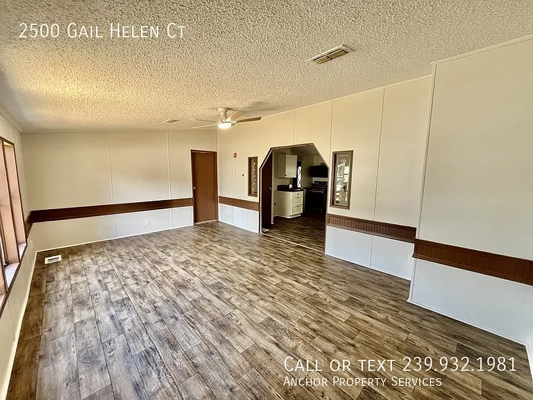 2500 Gail Helen Ct — Photo 3
