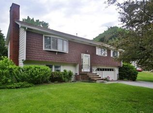 41 Greenwood Rd, Andover, MA 01810