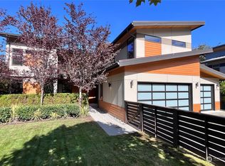 21982 SE 31st Ct, Sammamish, WA