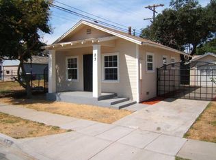 83 W Pleasant St, Long Beach, CA 90805