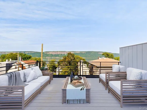 2 Nodine Street #2, Hastings-on-Hudson, NY 10706