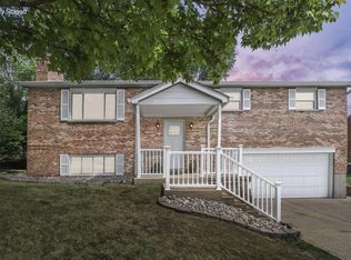 6 Sabre Dr, Highland Heights, KY 41076