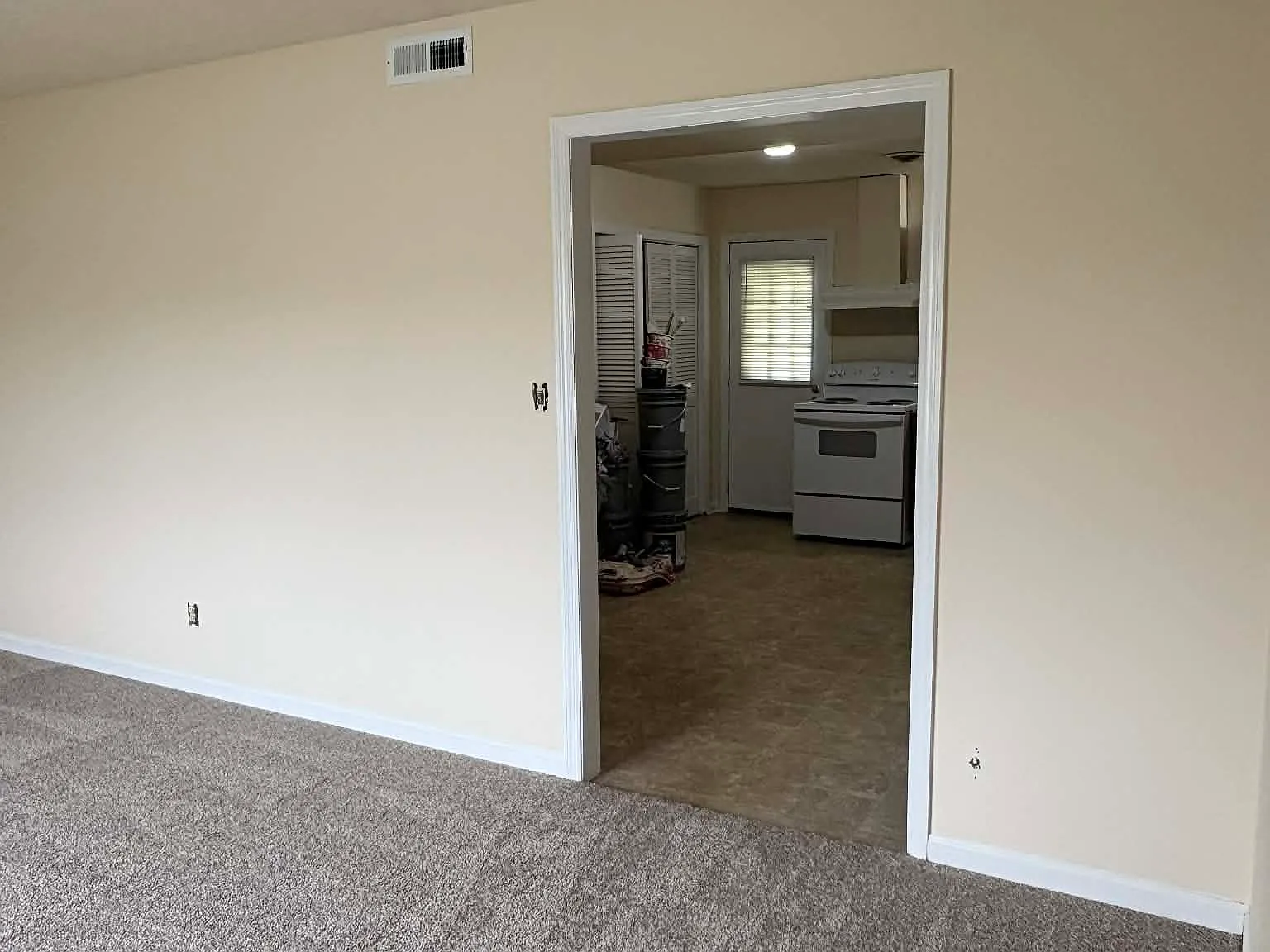 1721 Oshea St - Unit... — Photo 3