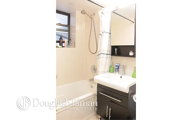 Sold by Douglas Elliman | media 4