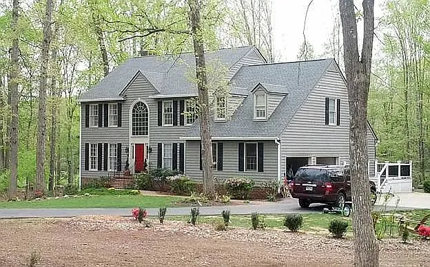 4620 Mockernut Ln photo 1