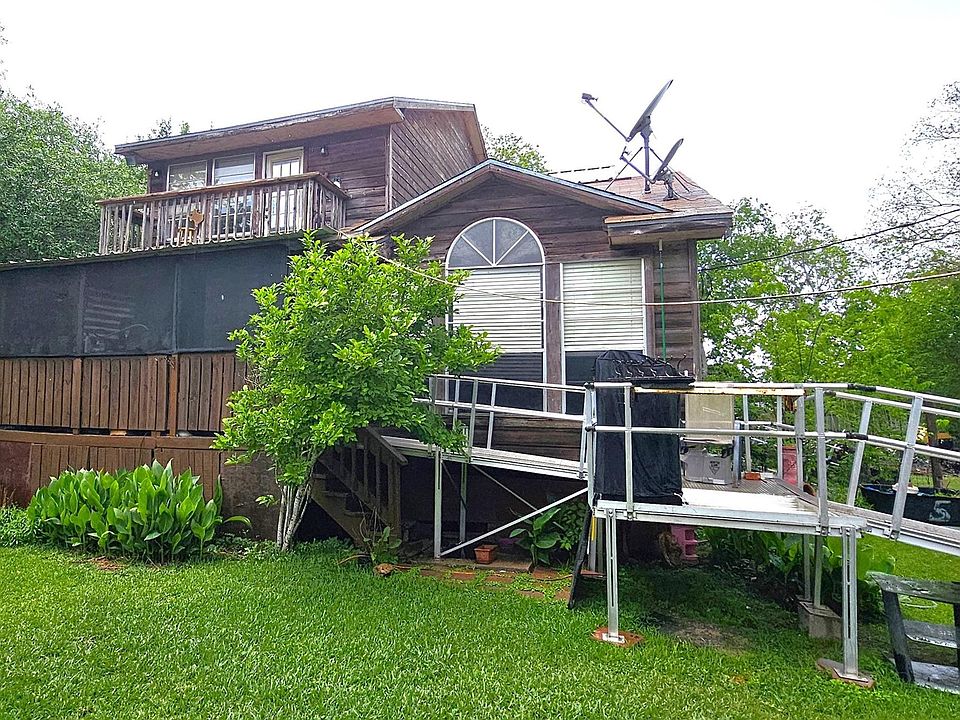 1st image of 7573 W Bernard Rd