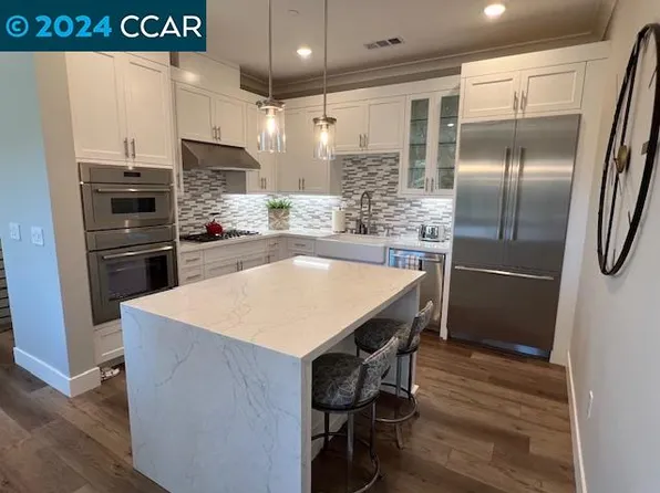 50 Woodbury Highlands Pl #24, Lafayette, CA 94549