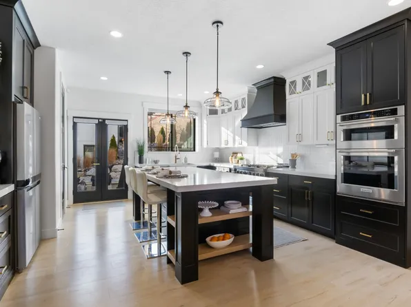 1320 W Summer View Dr, Lehi, UT 84043