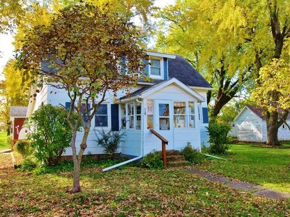 110 E Clay St, Panora, IA 50216