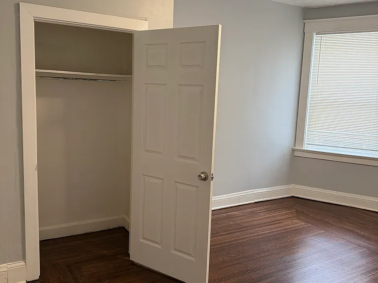 3735 Reading Rd #1 — Photo 6