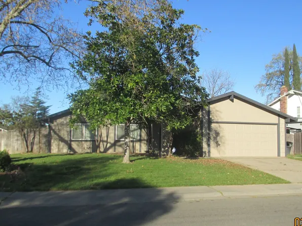 8976 Autumnwood Dr, Sacramento, CA 95826