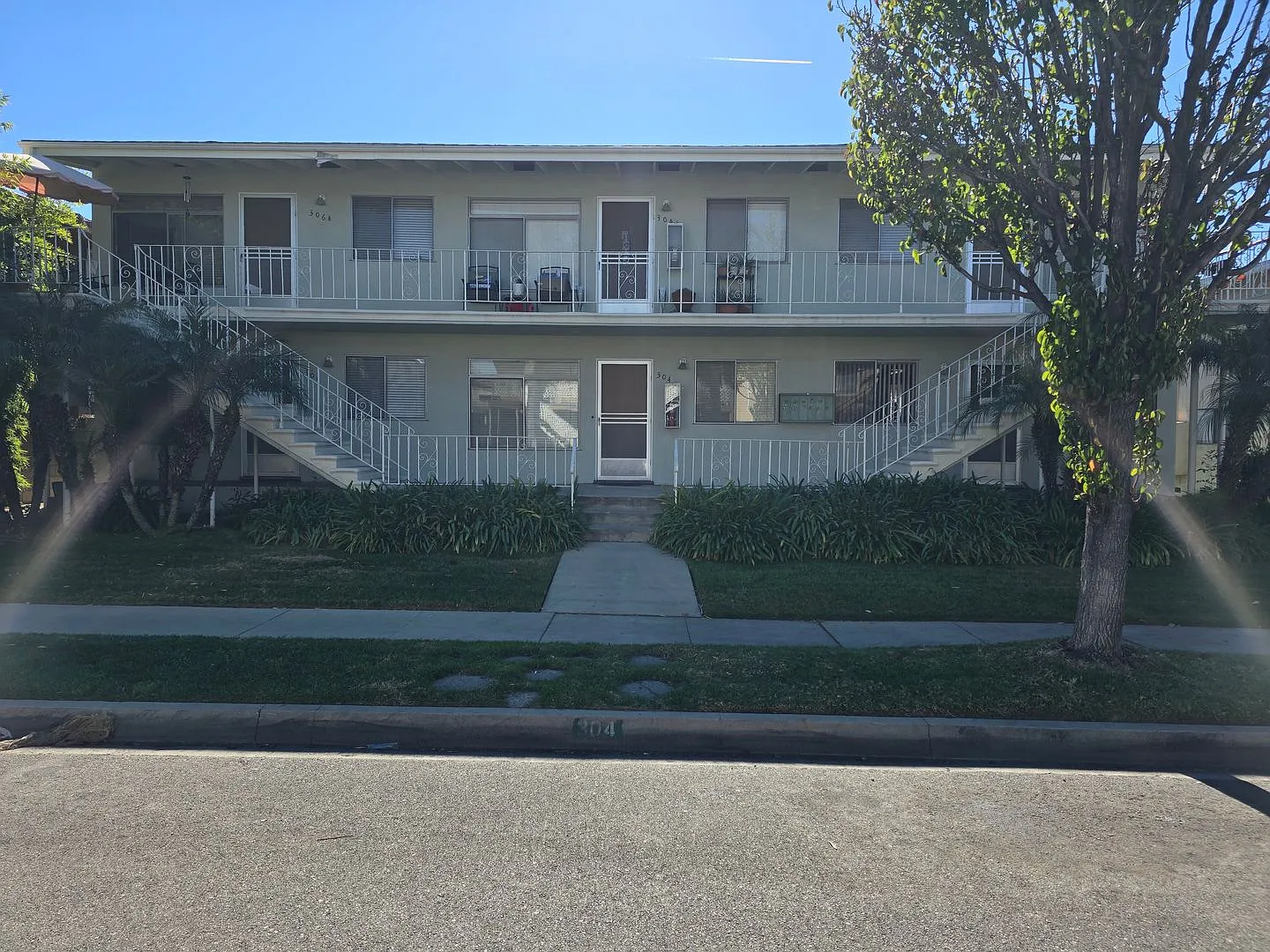 1 Bedroom 1 Bath Apartment in Covina — Photo 2