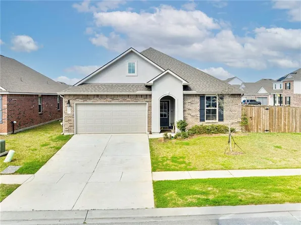 5206 Summer Pecan Dr, Slidell, LA 70461