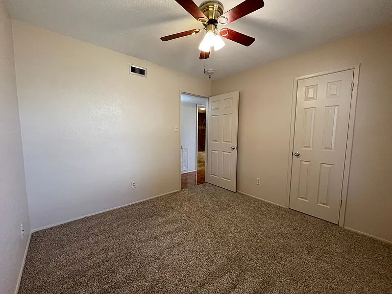 3832 Bridalwreath Dr — Photo 15