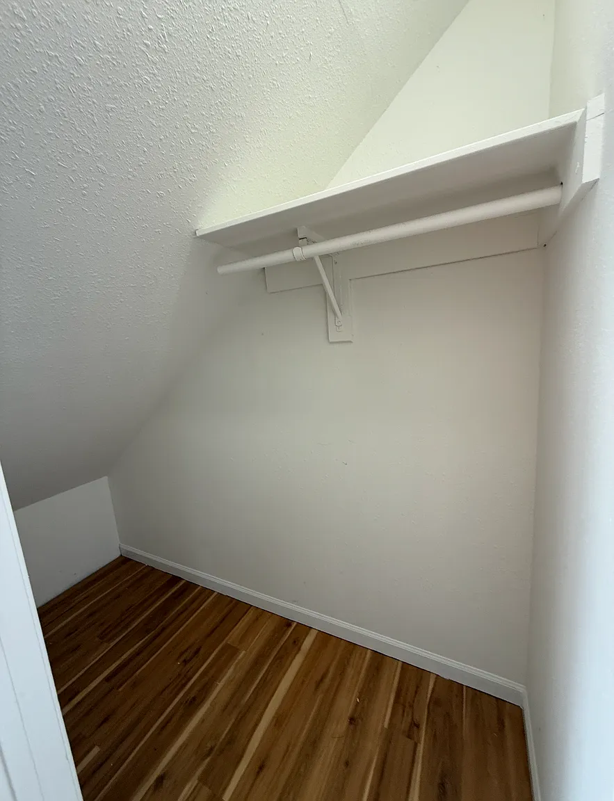 600 Pine St — Photo 3