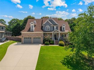 3070 Sweet Basil Ln, Loganville, GA 30052