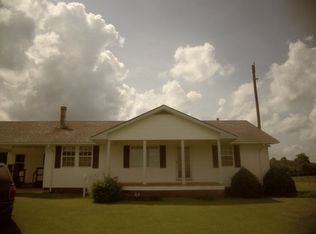 4246 Mark N Smith Rd, Deep Run, NC 28525