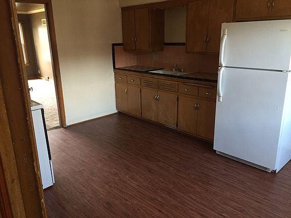 2nd image of 3838 W Capitol Dr APT 1