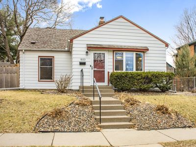 1833 James Ave, Saint Paul, MN, 55105