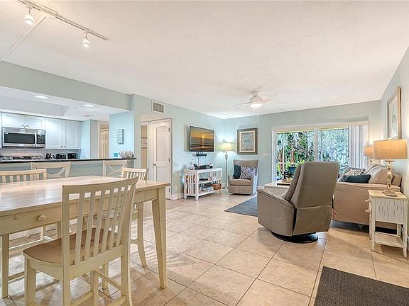 4th image of 5311 GULF OF MEXICO DRIVE #5