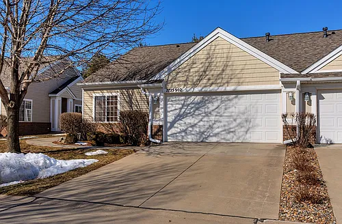7725 Wistful Vista Dr #902 Photo 1