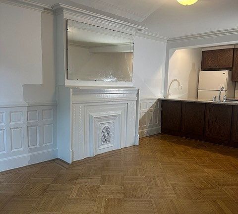 2nd image of 578 Saint Marks Ave
