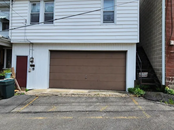 245 S Banana St, Mount Carmel, PA 17851
