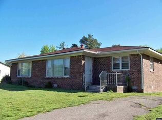 1408 K St, Martin, TN 38237