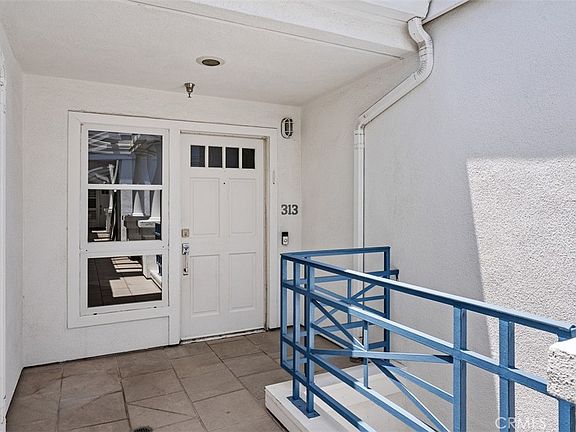 5th image of 2600 Newport Blvd