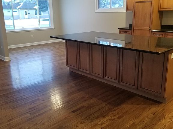 5th image of 120 Carthage Ln