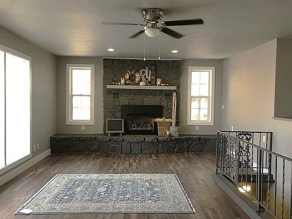 Living Fireplace 
