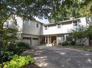 3919 E 58th Pl, Tulsa, OK 74135