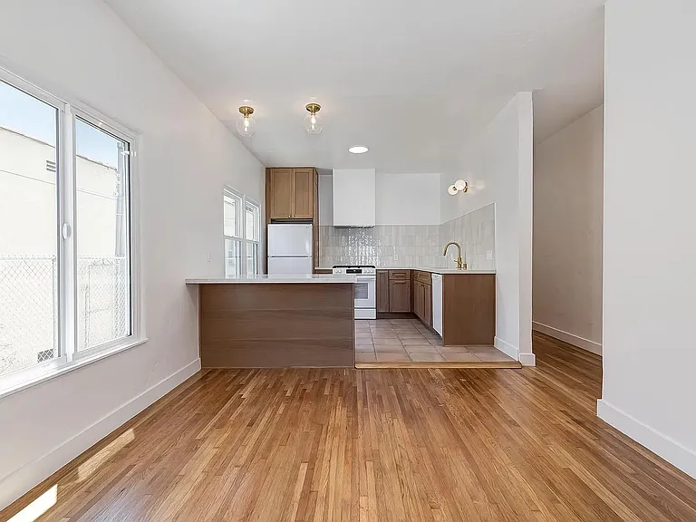 3429 Edgehill Dr #2 — Photo 7