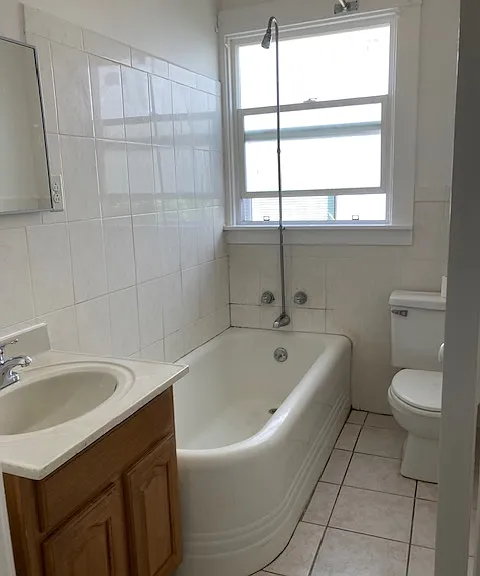 1816 Lakeshore Ave — Photo 5
