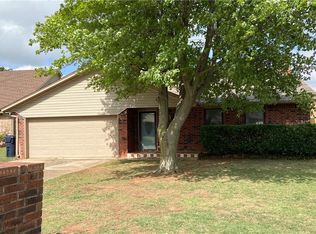 516 Sagebrush Pl, Yukon, OK 73099