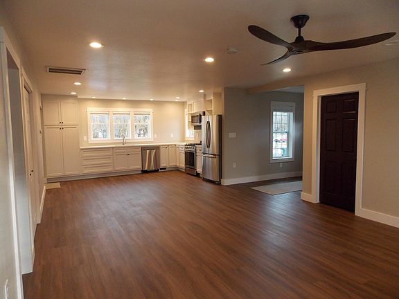 5th image of 14 W Franklin Ave
