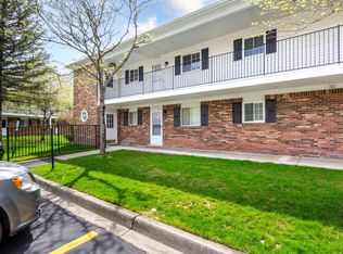 23418 Middlebelt Rd #10, Farmington, MI 48336
