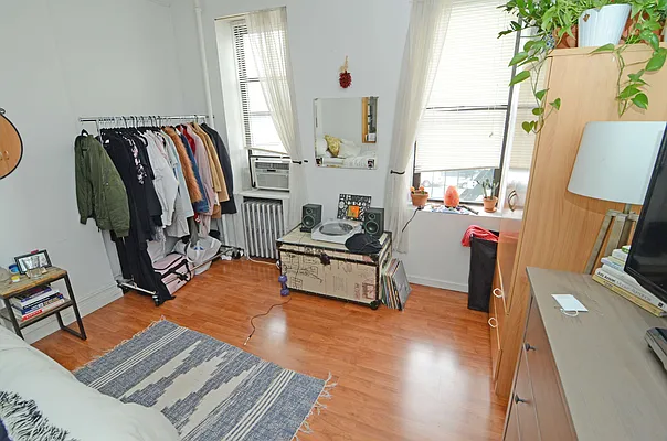 Rented by One Eleven Residential, Inc. | media 13