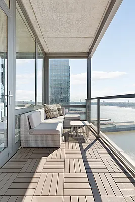 Rented by Compass | media 39