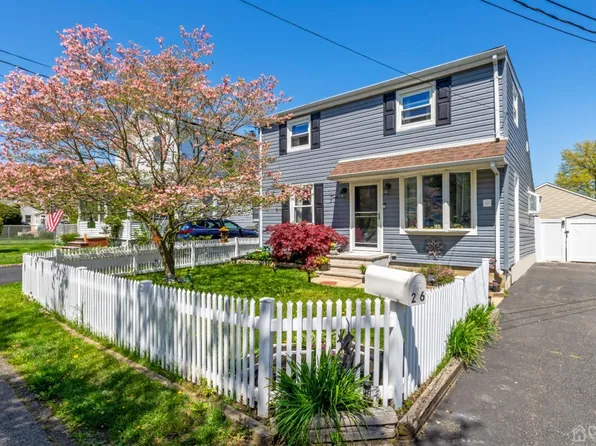 26 Sidney Ave, Spotswood, NJ 08884