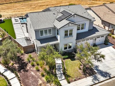 1048 Sawtooth Way S, Madera, CA, 93636