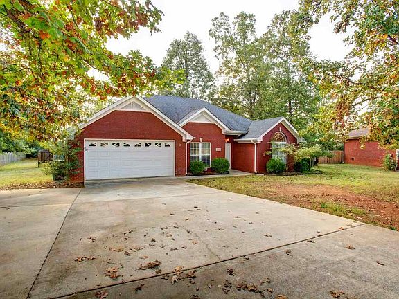 2nd image of 330 Antler Point Dr
